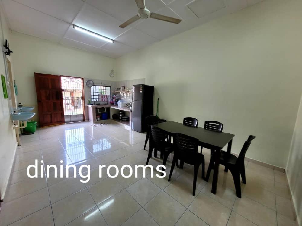 Pangkor Homestay Pekan Pangkor Bilik gambar